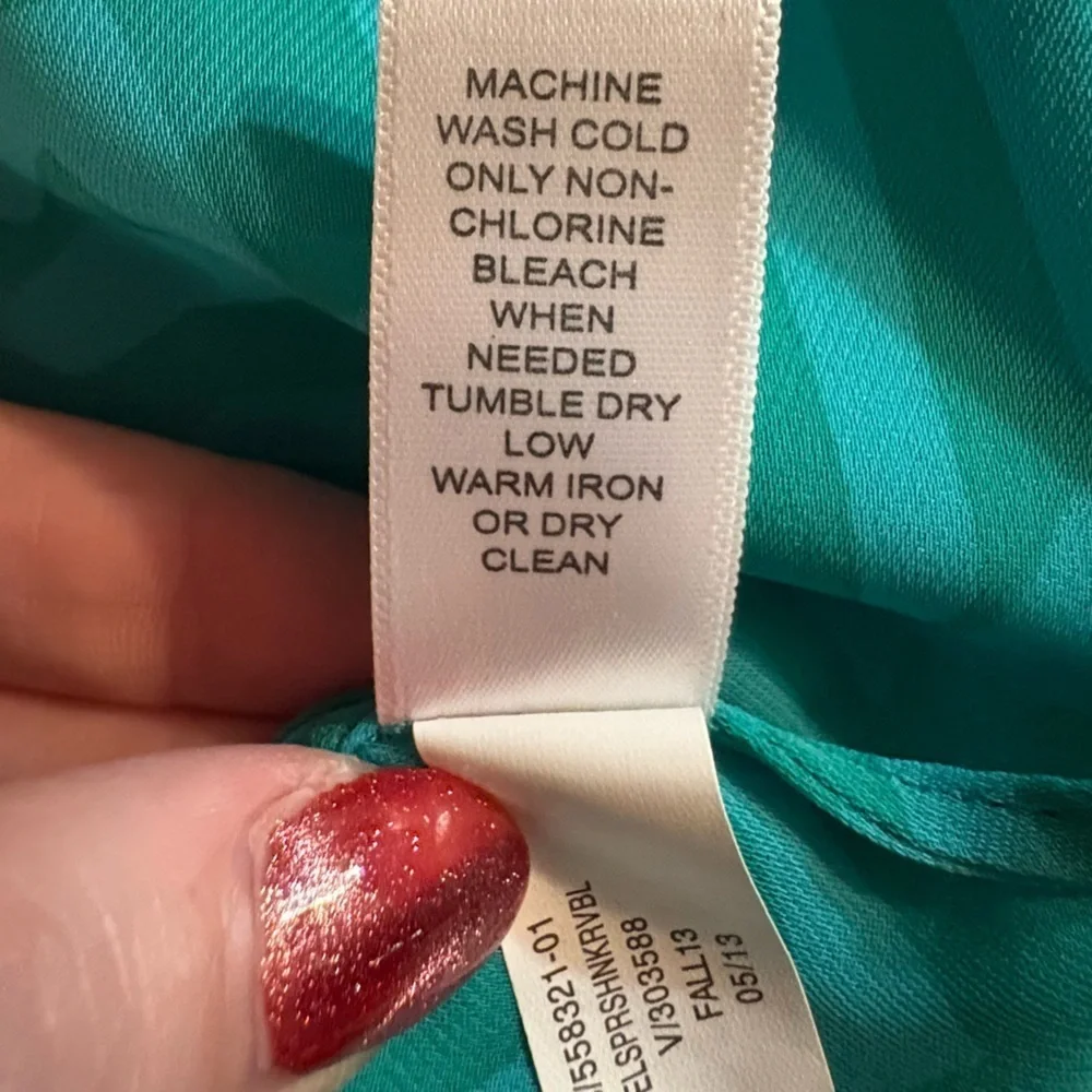 Banana Republic Blouse size Small